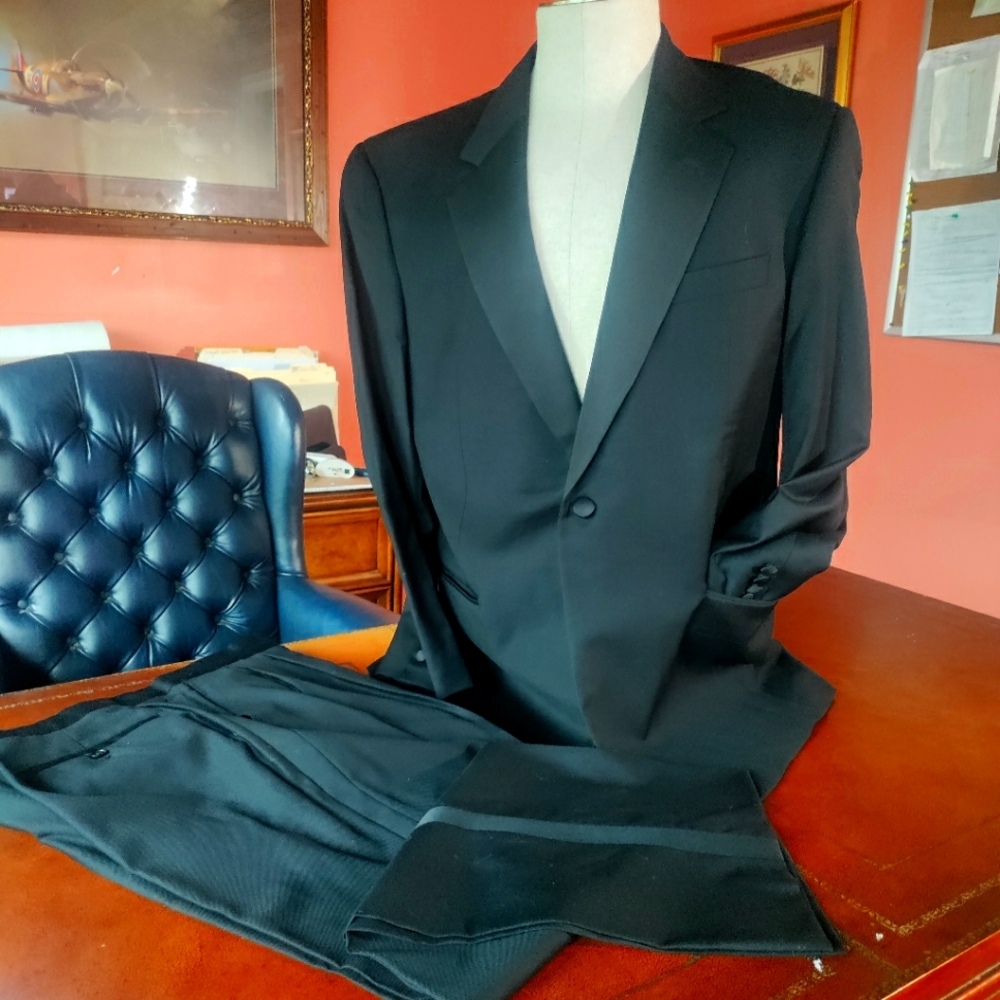 Loro Piana tuxedo 42R 36 x30 pant black